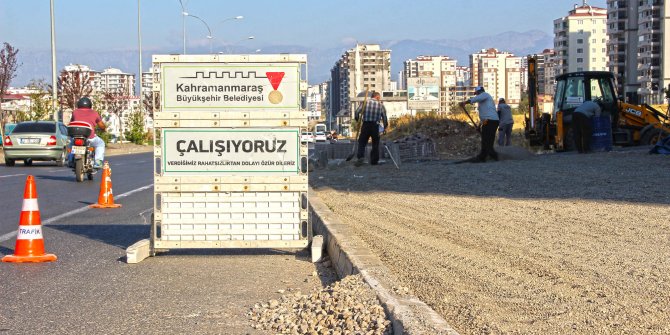 Üniversite caddesinde çalışmalar tamamlanıyor