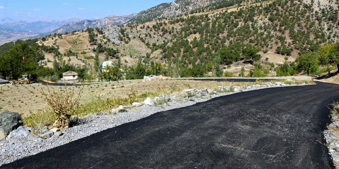 Karamanlı’nın ulaşımı Büyükşehir’le kolaylaşıyor