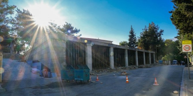 Divanlı’ya Kapalı Semt Pazarı ve Spor Tesisi