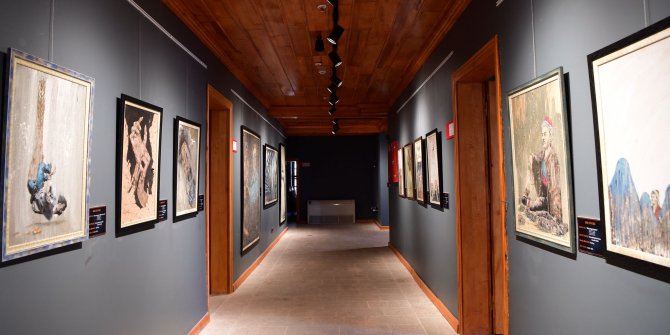 Yunus’un şiirlerini anlatan tablolar edebiyatın başkenti’nde