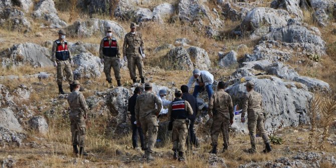 Kayalıklarda cansız bedeni bulundu