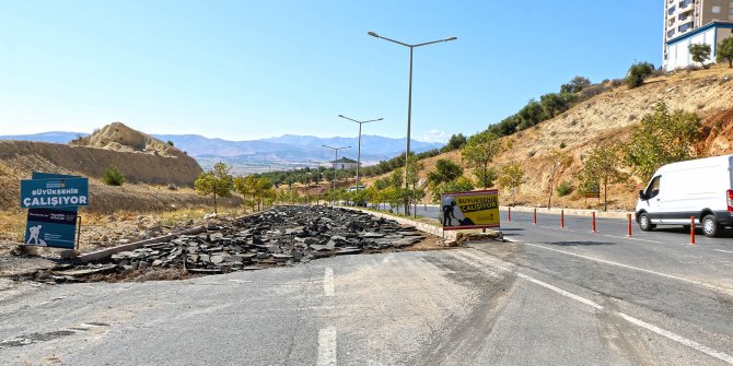 Ağcalı Yolu’nda yenileme başladı