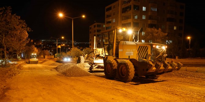 Ağcalı’da çalışmalar gece gündüz sürüyor