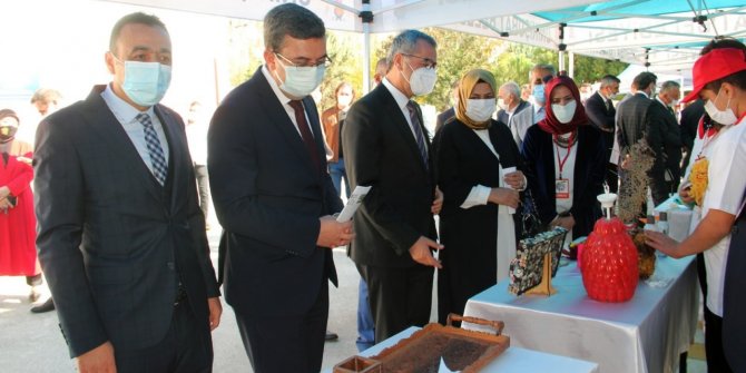 Kahramanmaraş 125. Yıl Özel Eğitim Meslek Okulu’ndan TÜBİTAK 4006 Bilim Fuarı