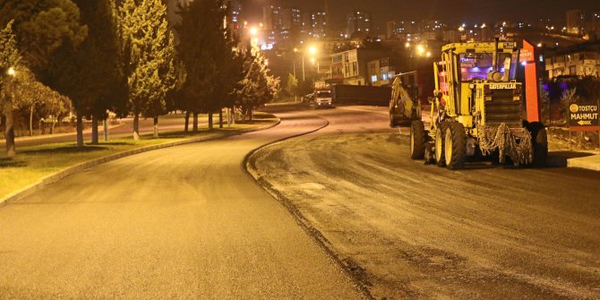 Kahramanmaraş'ta o arter gece mesaisiyle baştan uca yenilendi