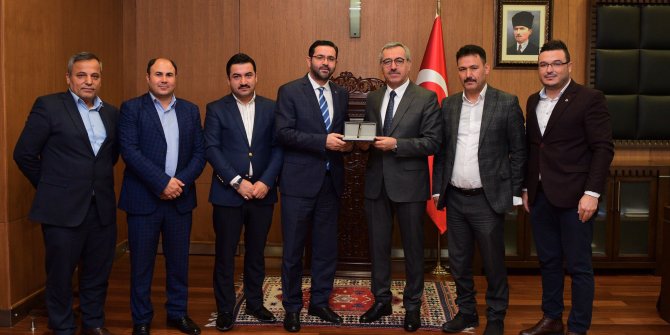 Başkan Güngör: Sağlıkçılarımız fedakârlığın sembolü olmuştur