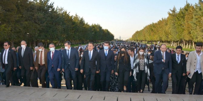 Kahramanmaraş Genç Deva ekibi Anıtkabirde