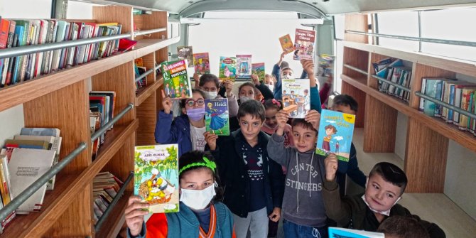Kahramanmaraş'ta Gezici Kütüphane’den miniklere tatil sonrası sürpriz