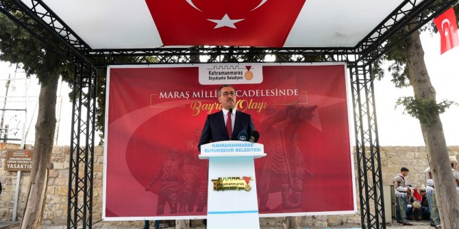 Güngör: Türk Bayrağı ümmetin ümididir