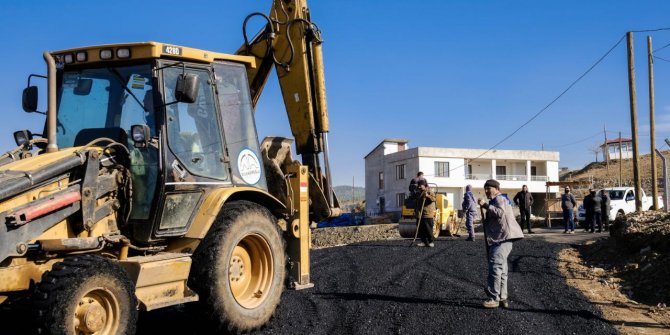 Güzelyurt Mahallesinde asfalt çalışması