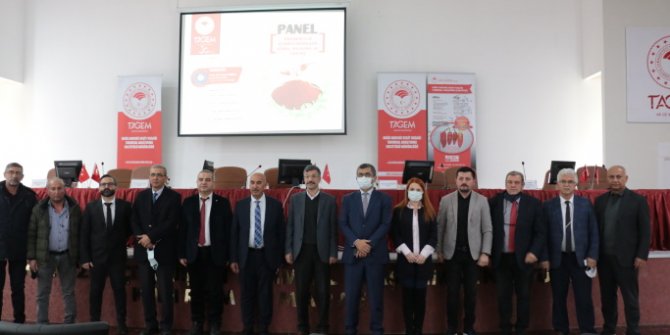 Kahramanmaraş’ta “Baharatlık Kırmızıbiberin Dünü, Bugünü ve Yarını” paneli düzenlendi