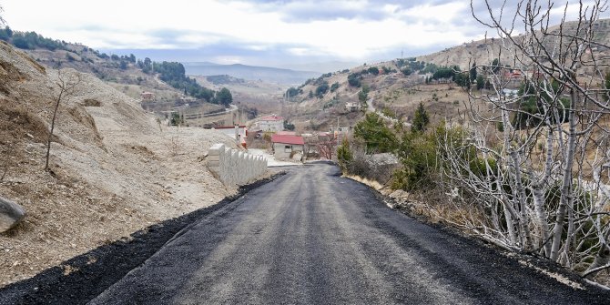 Dulkadiroğlu’ndan Peynirdere’de asfalt çalışması