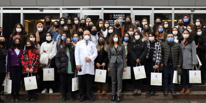 Üniversiteye hazırlanan öğrenciler Sanko Üniversitesi’nde