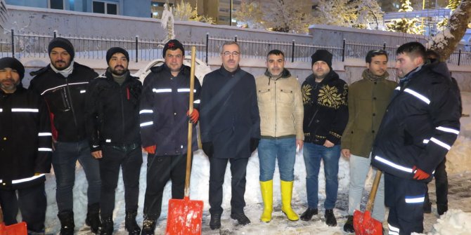 Kahramanmaraş’ta karla mücadele sürüyor