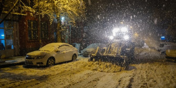 Başkan Okay: Ekiplerimiz gece gündüz görevinin başında