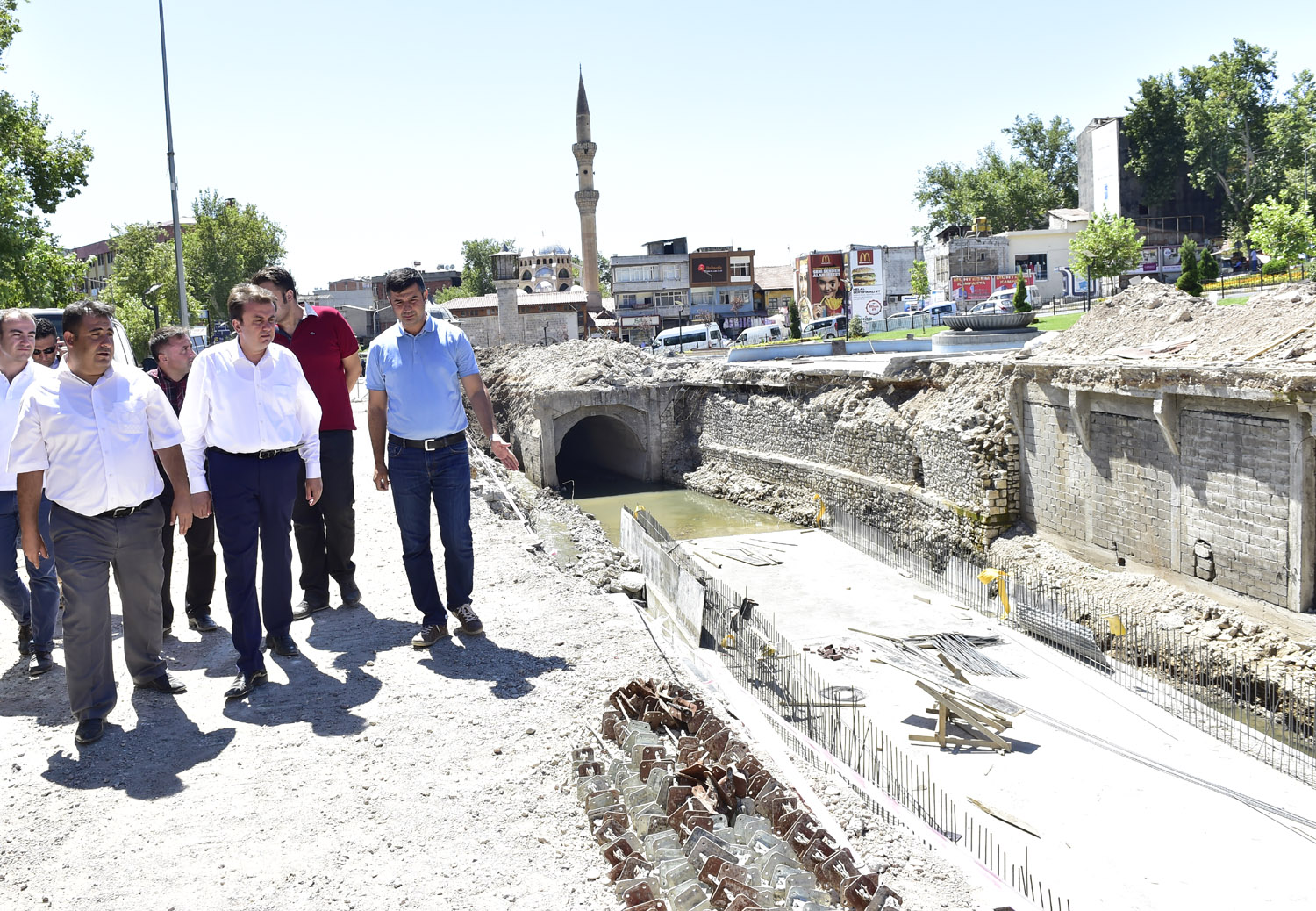 ERKOÇ: “YENİ BİR TRAFİK DÜZENLEMESİ YAPIYORUZ”