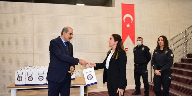 Cebeloğlu: Kadınlar toplumsal yaşamın en temel taşı