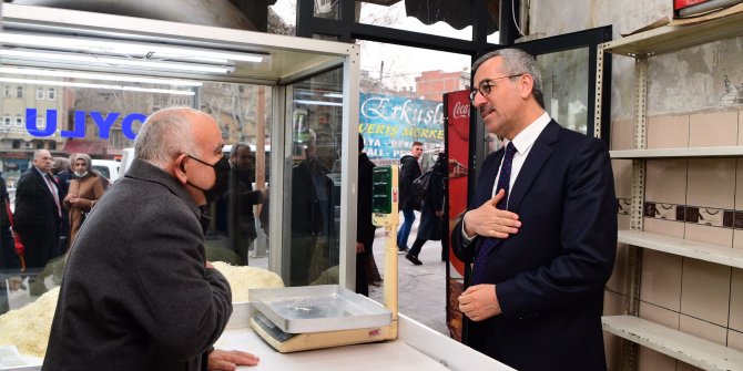 Kapalı Çarşı esnafından Başkan Güngör’e teşekkür