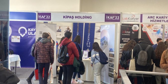 Kipaş Holding insan kaynakları ekibi kariyer fuarlarında göz doldurdu