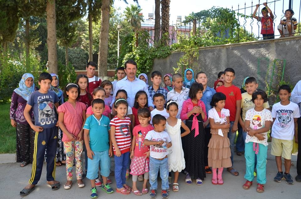 YETİM ÇOCUKLARA HAYVANAT BAHÇESİ GEZİSİ