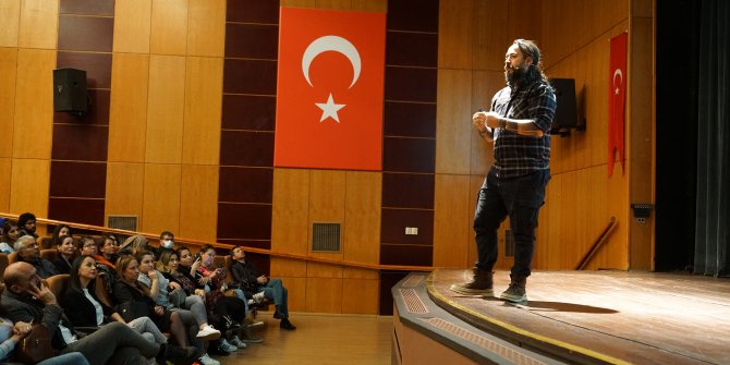 Yazar Batı: Geçmişle gelecek arasındaki bağlantı