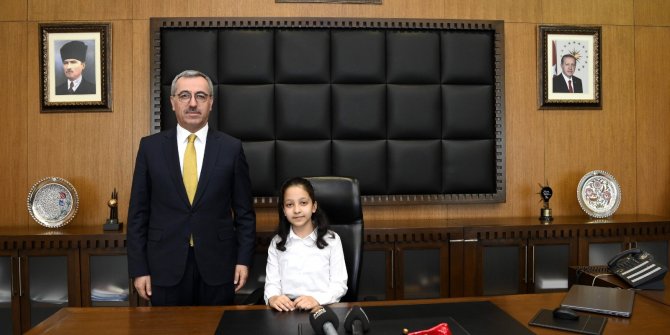 Başkan Güngör: Ulusal Egemenlik ve Çocuk Bayramımız kutlu olsun