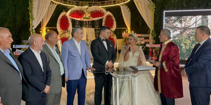 Kocaer ve Genç ailesinin mutlu günü