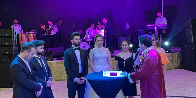 Karaboğa ve Yıldırım ailelerinin mutlu günü