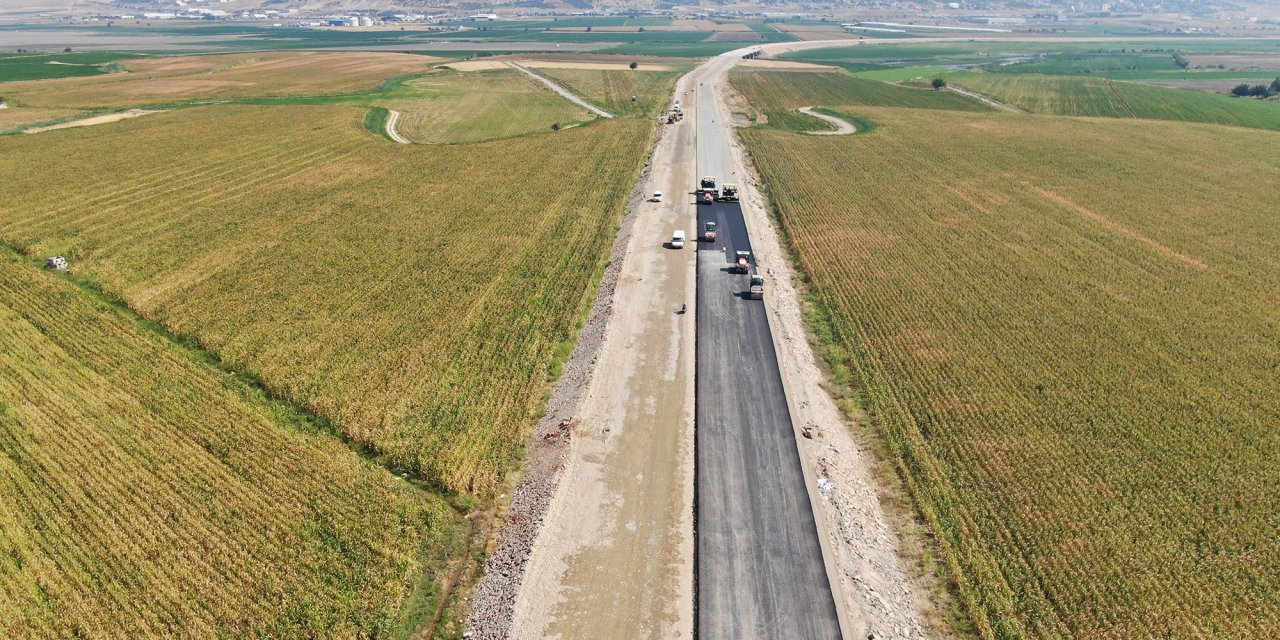 İmran Kılıç Köprüsü ve Bulvarı’nda asfalt serimi başladı