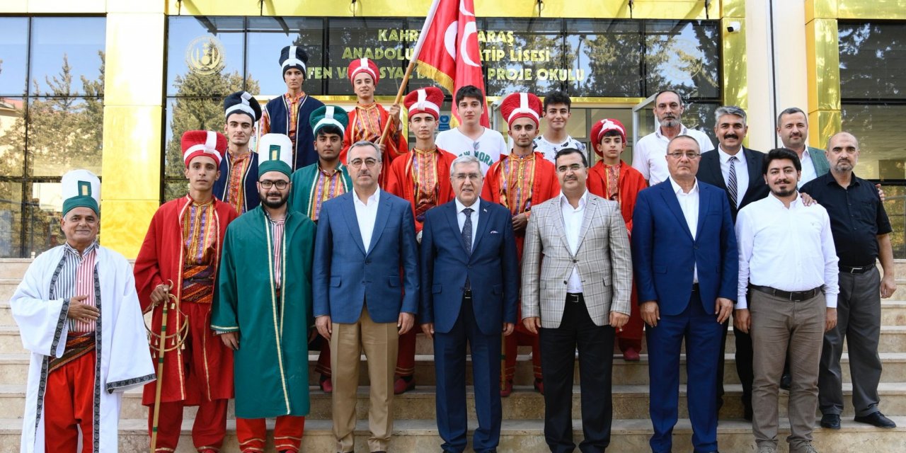 Başkan Güngör, Mezunlar Günü etkinliğine katıldı