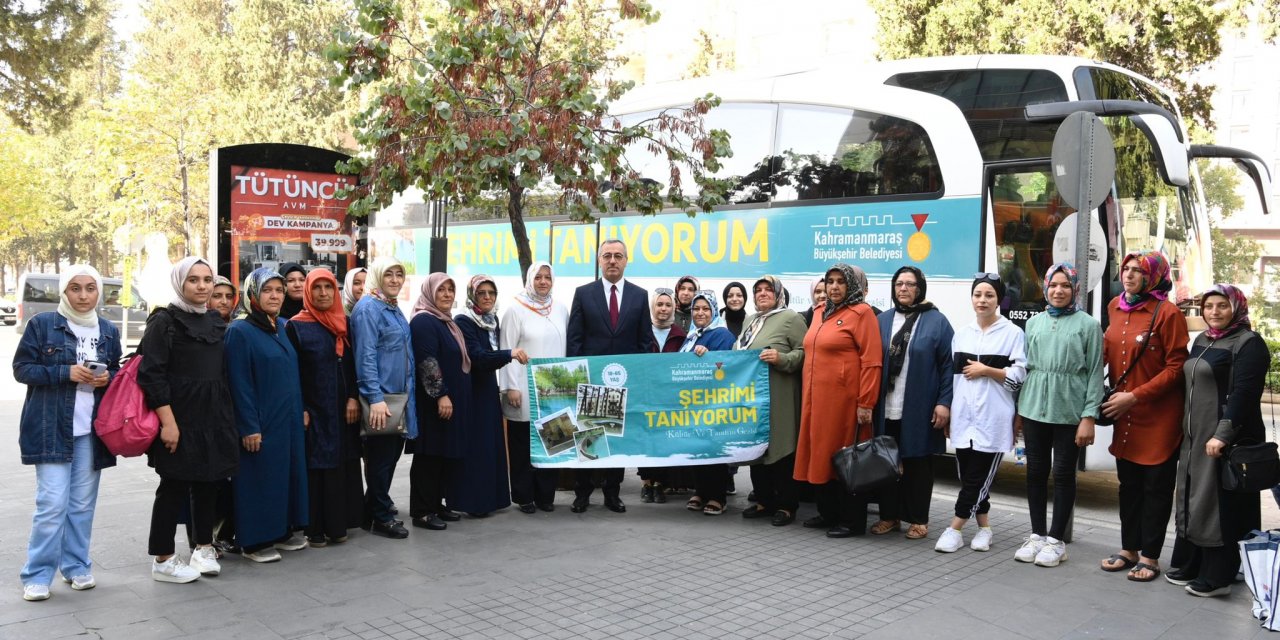 Kahramanmaraş'ta “Şehrimi Tanıyorum” gezi programı başladı
