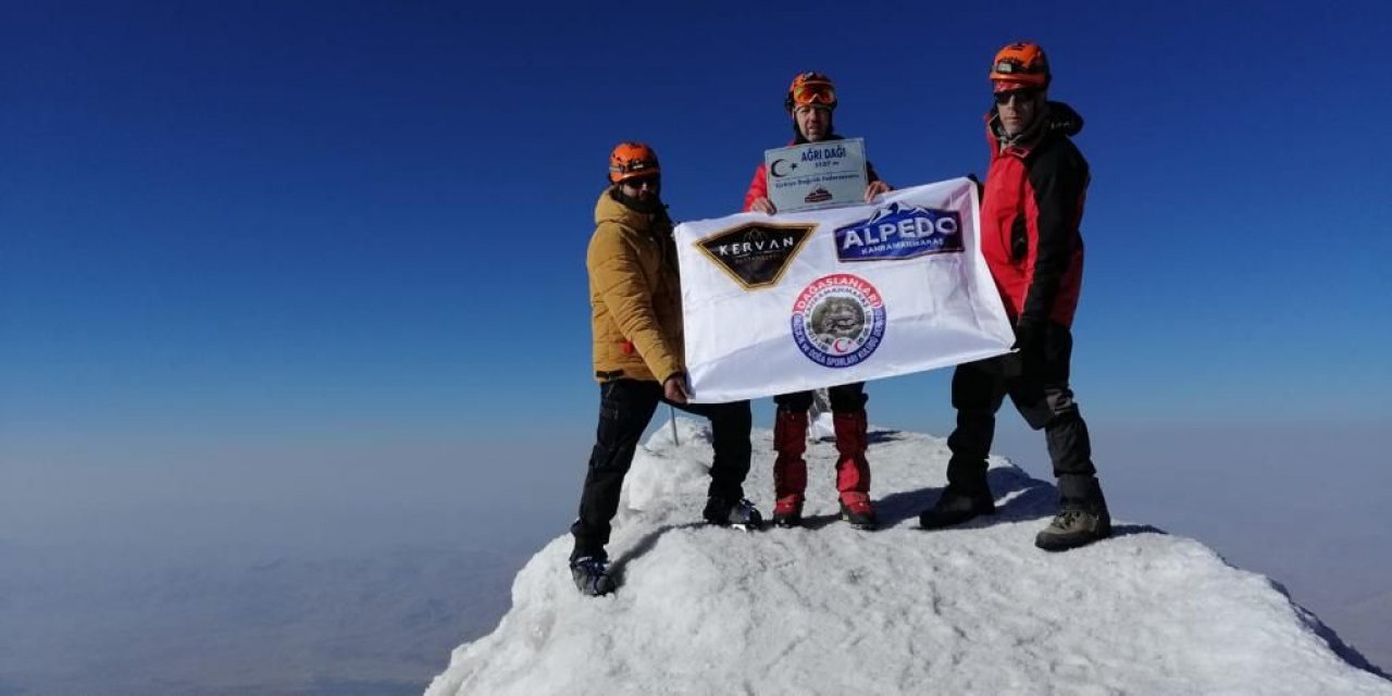 ALPEDO Ağrı Dağı zafer tırmanışına ortak oldu!