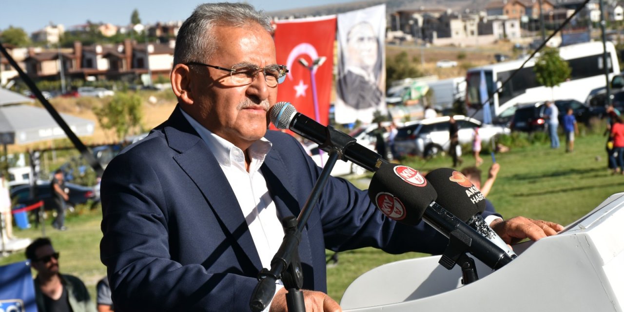 Başkan Büyükkılıç: Kahramanmaraş ve Kayseri adeta et ve tırnak olarak nitelendirilecek iller