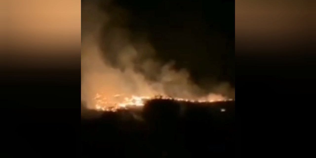 Kahramanmaraş’ta firez yangını geceyi gündüze çevirdi