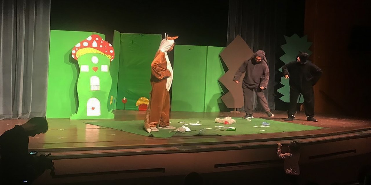 Kahramanmaraş'ta minikler hem eğlendi hem öğrendi