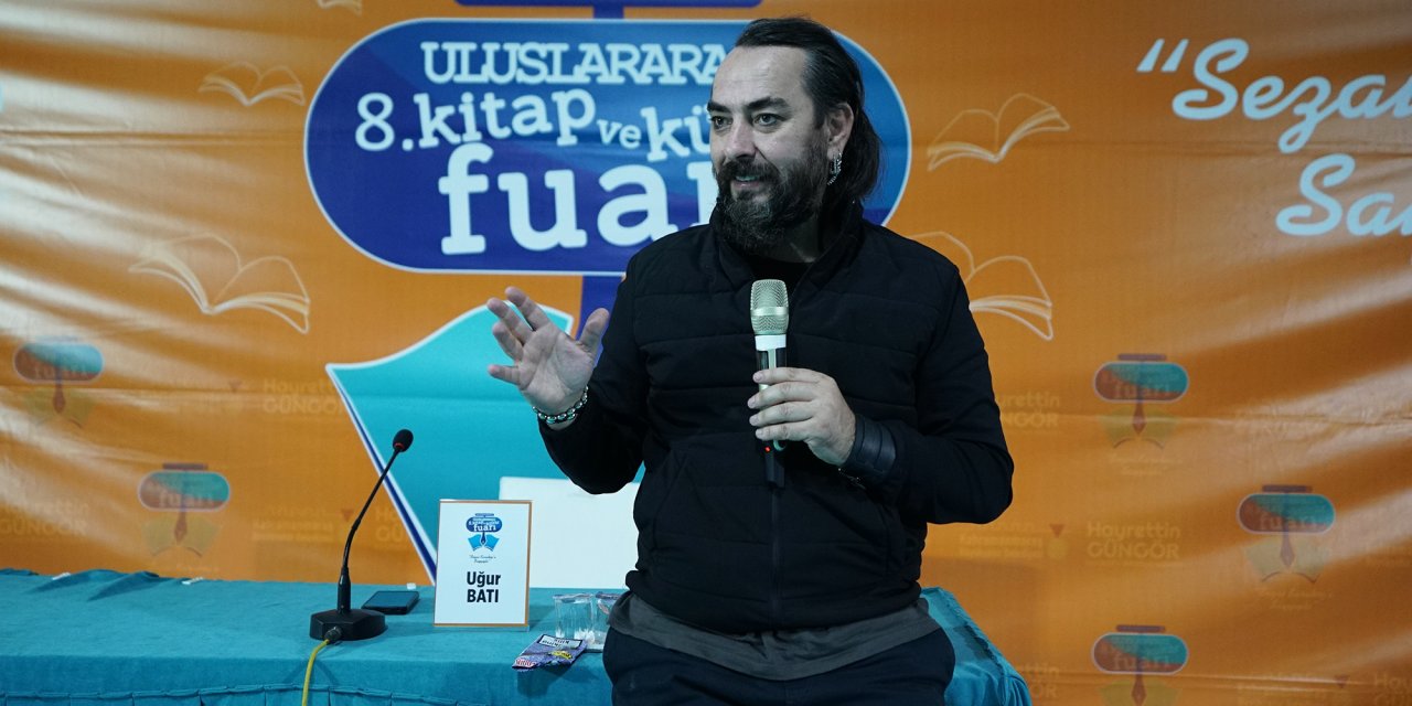 Prof. Dr. Batı: Kitabın olduğu her yer muhteşemdir