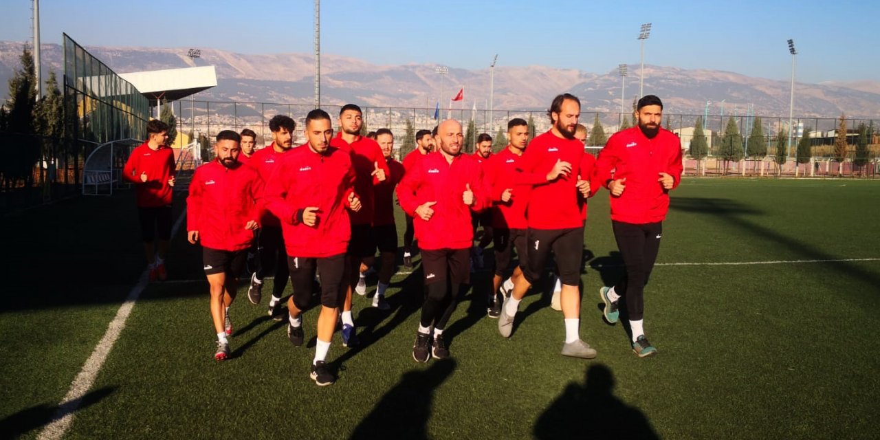Kahramanmaraş İstiklalspor İkinci Yarı Hazırlıklarına Başladı