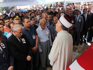 Kahramanmaraş Şehidini Uğurladı