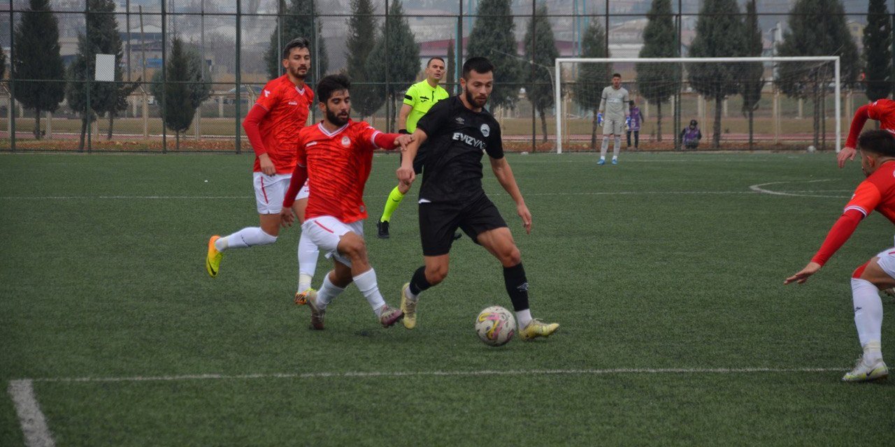 Kahramanmaraşspor Kendi Evinde Berabere Kaldı