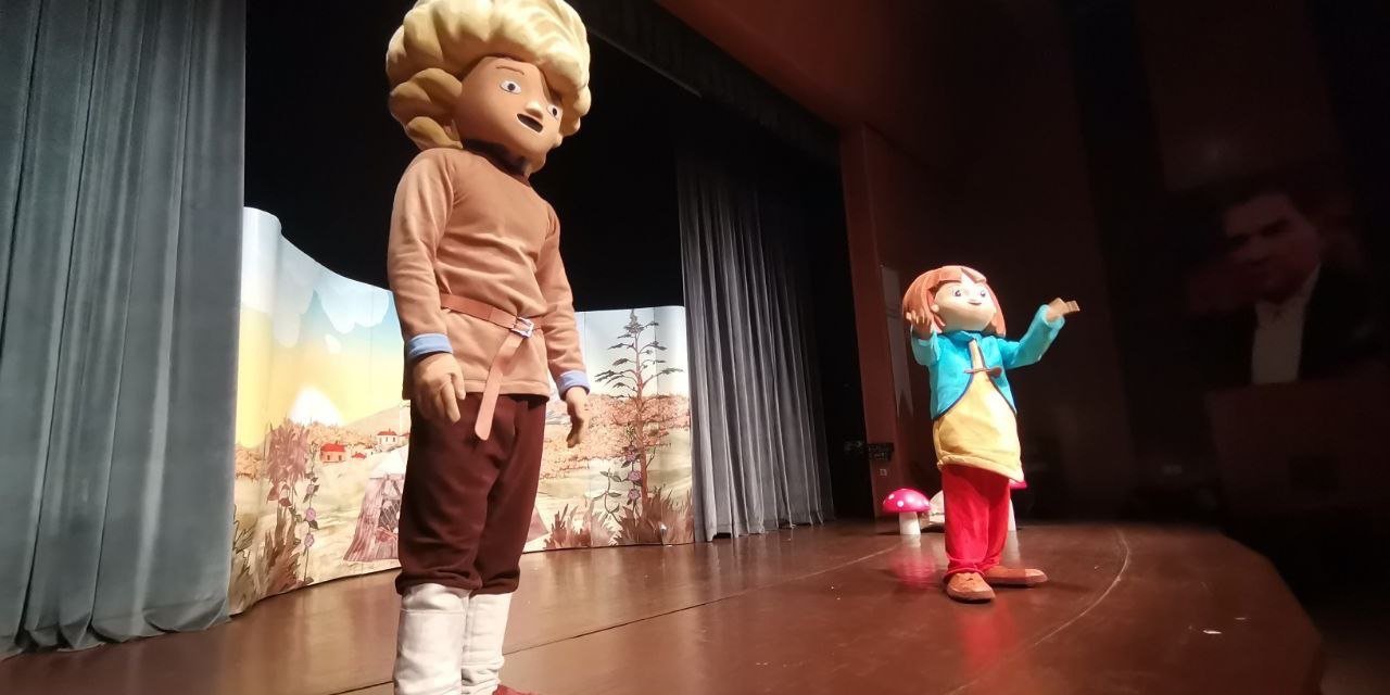 Kahramanmaraş’ta Sevilen Çizgi Film Kahramanları Miniklerle Buluştu