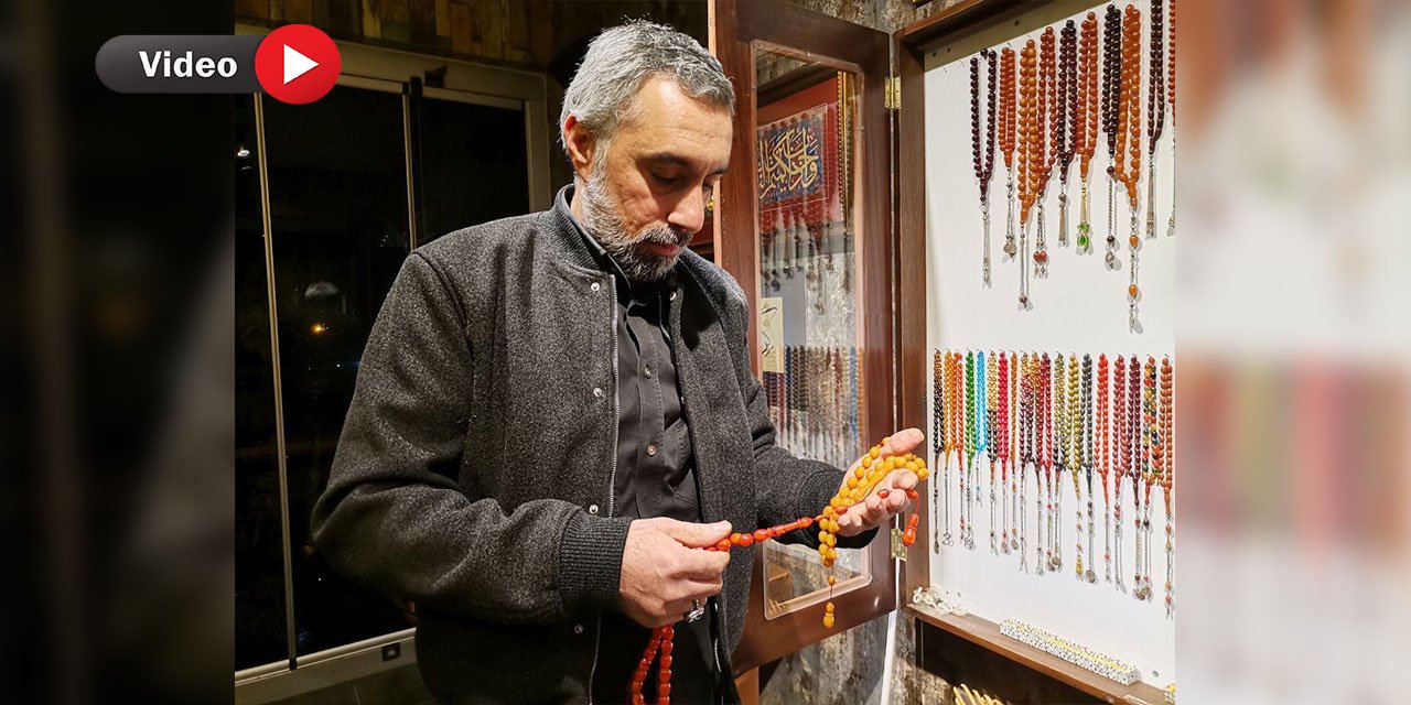 Kahramanmaraş’ta İş Yerini Sanat Galerisine Çevirdi