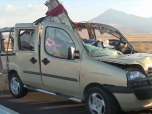 Niğde'de katliam gibi kaza: 13 ölü, 1 yaralı