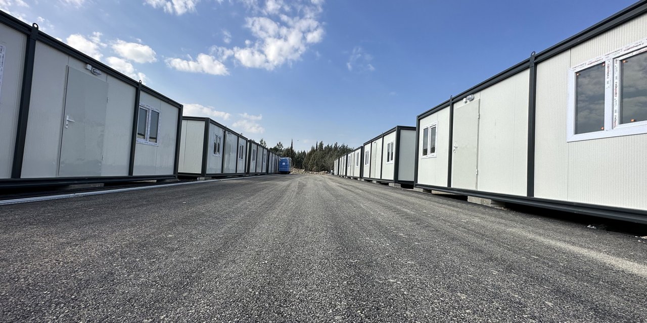 AFAD Tarafından Kahramanmaraş'a Kurulan Konterner Sayısı Şaşırttı