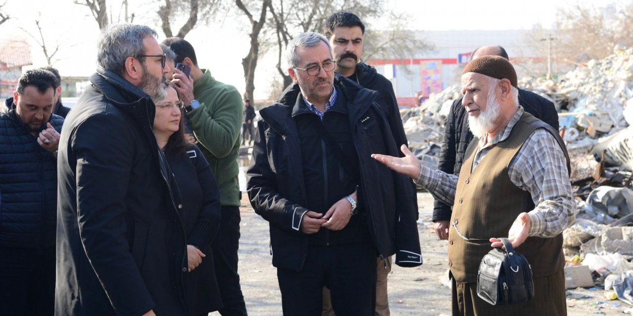 Başkan Güngör’den Hal Esnafına Ziyaret