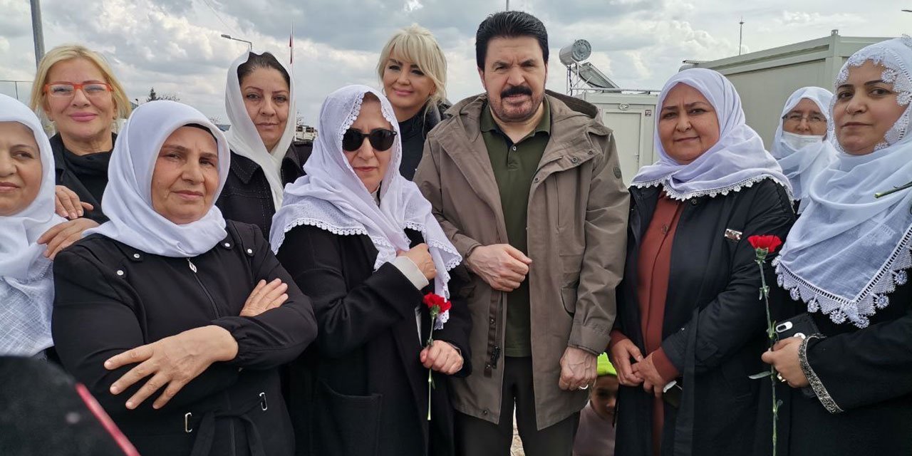 Başkan Sayan Kahramanmaraş’ta, Depremzede Kadınların Kadınlar Günü'nü Kutladı