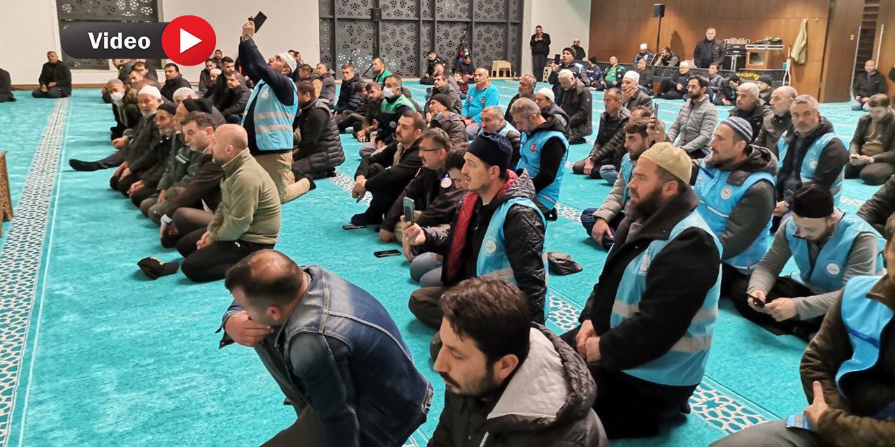 Kahramanmaraş’ta Deprem Şehitleri Adına Mevlidi Şerif Okundu