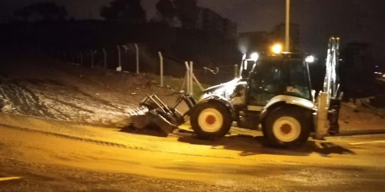 Kahramanmaraş Büyükşehir Sağanak Yağışlara Karşı Sahada