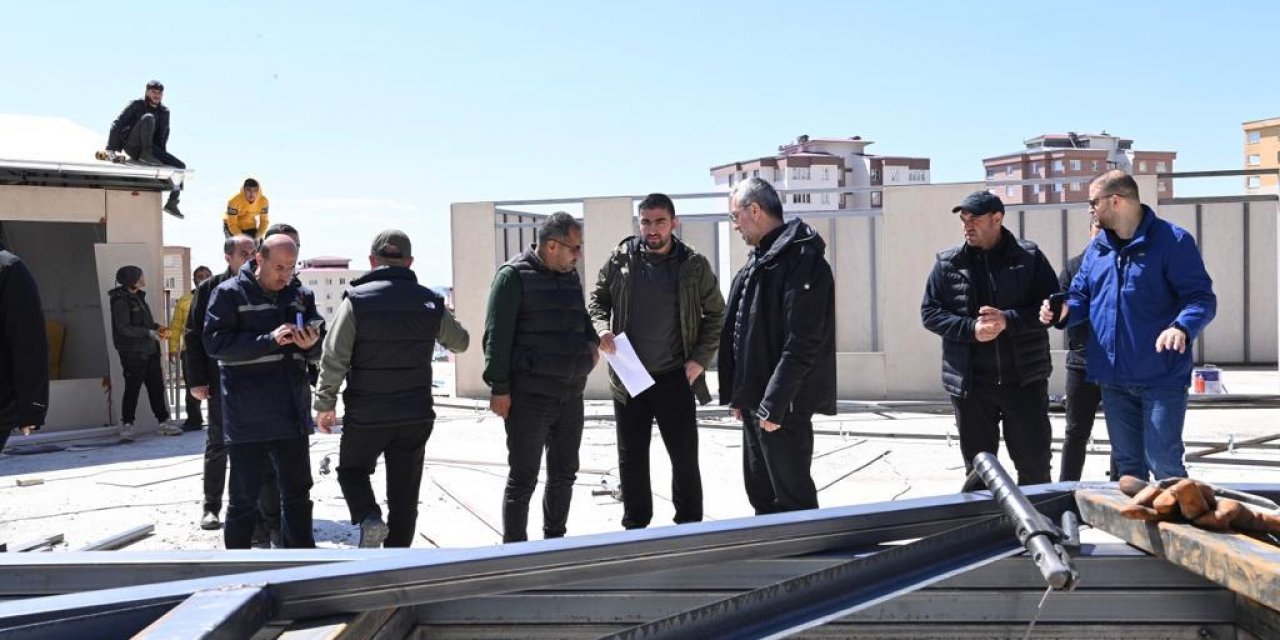 Kahramanmaraş’ta Esnafa Prefabrik Çarşı