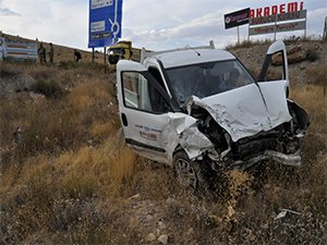 Trafik terörü iş başında! 1'i ağır  4 Yaralı