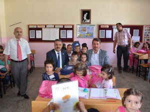 Atıklar sevgi ile eğitime dönüşüyor